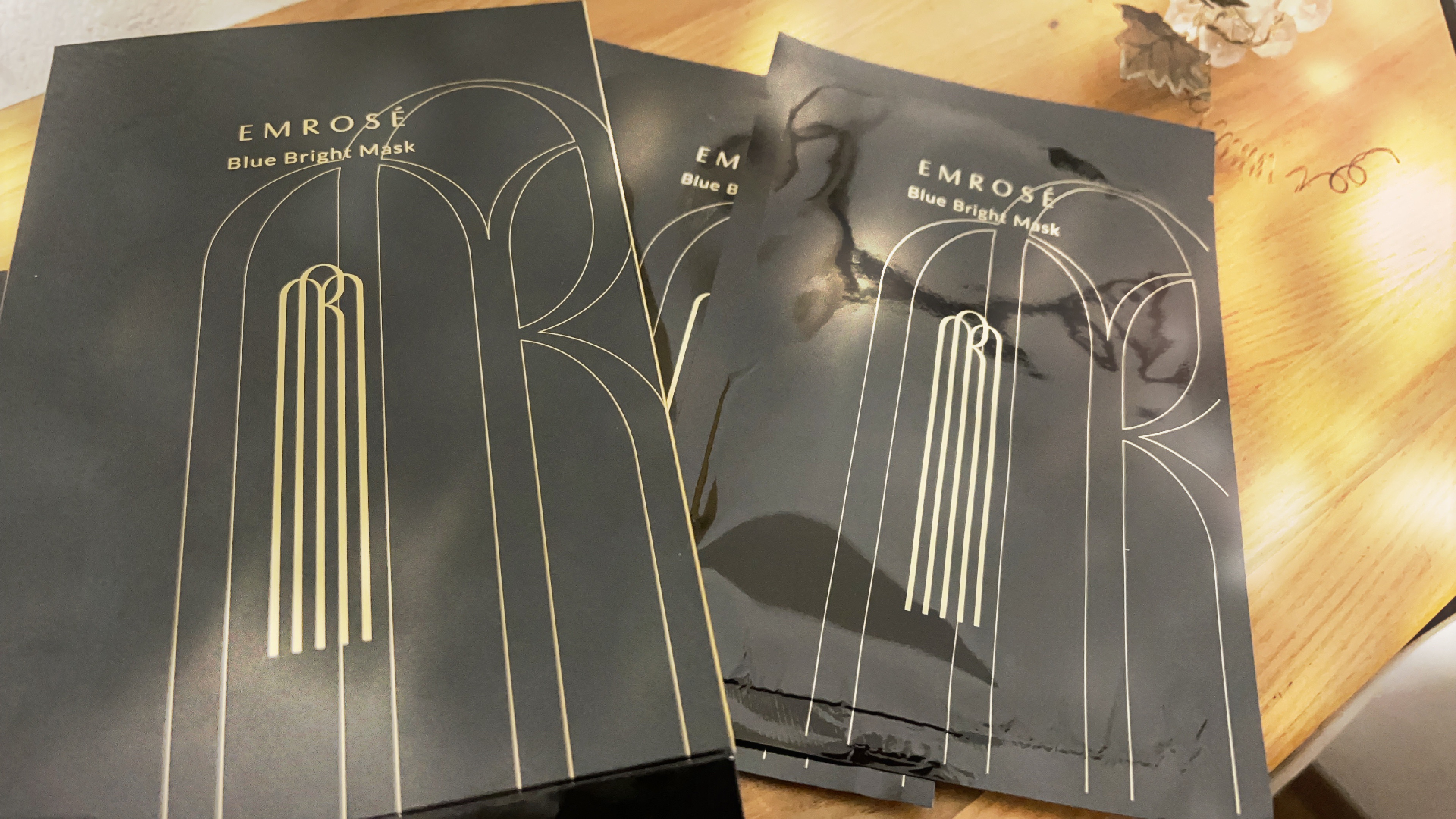 ブルーブライトマスク/EMROSÉ/シートマスク・パックを使ったクチコミ（1枚目）