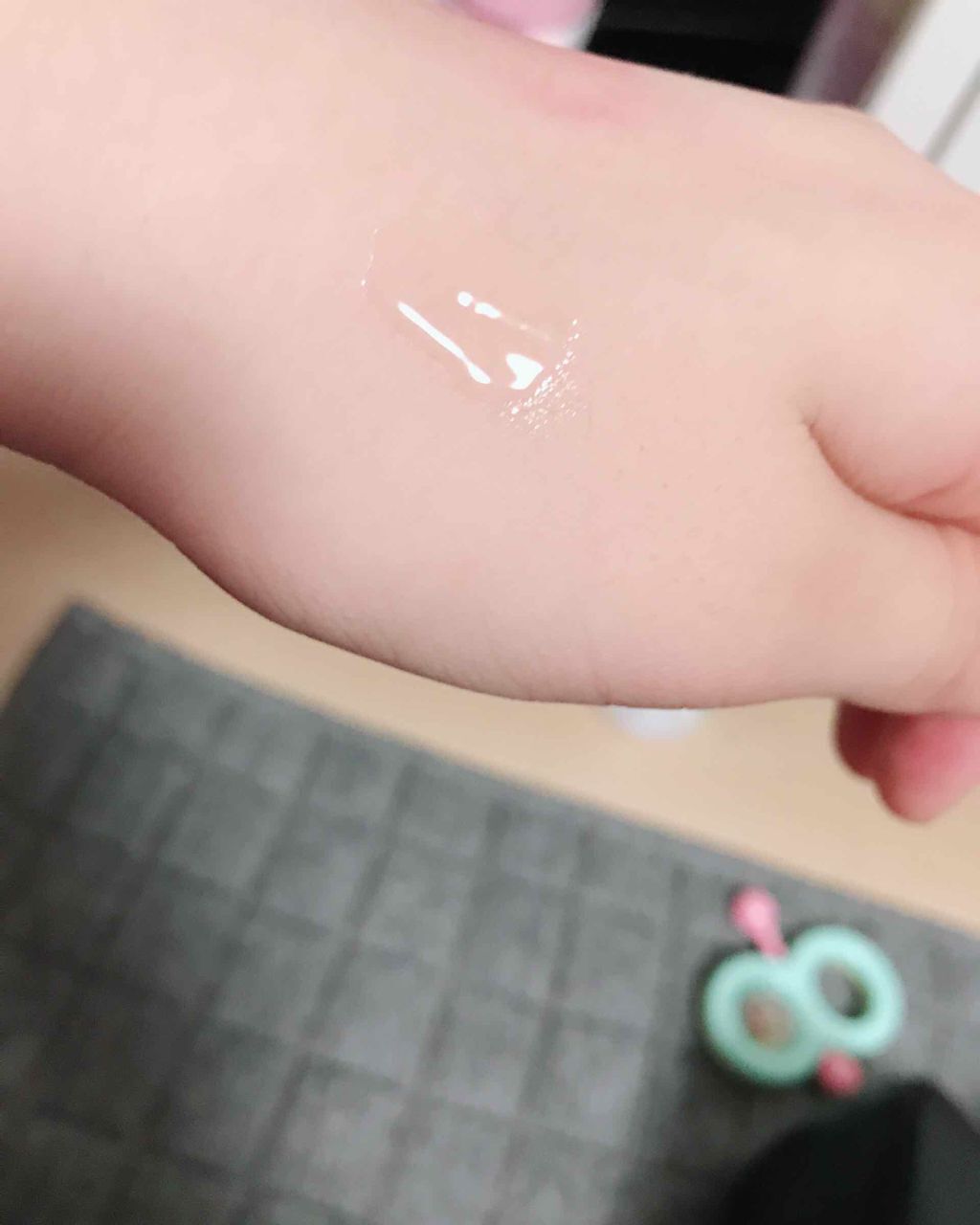 ボリュームフィックスエッセンシャルリップオイル/MACQUEEN NEWYORK/リップグロスを使ったクチコミ(2枚目)