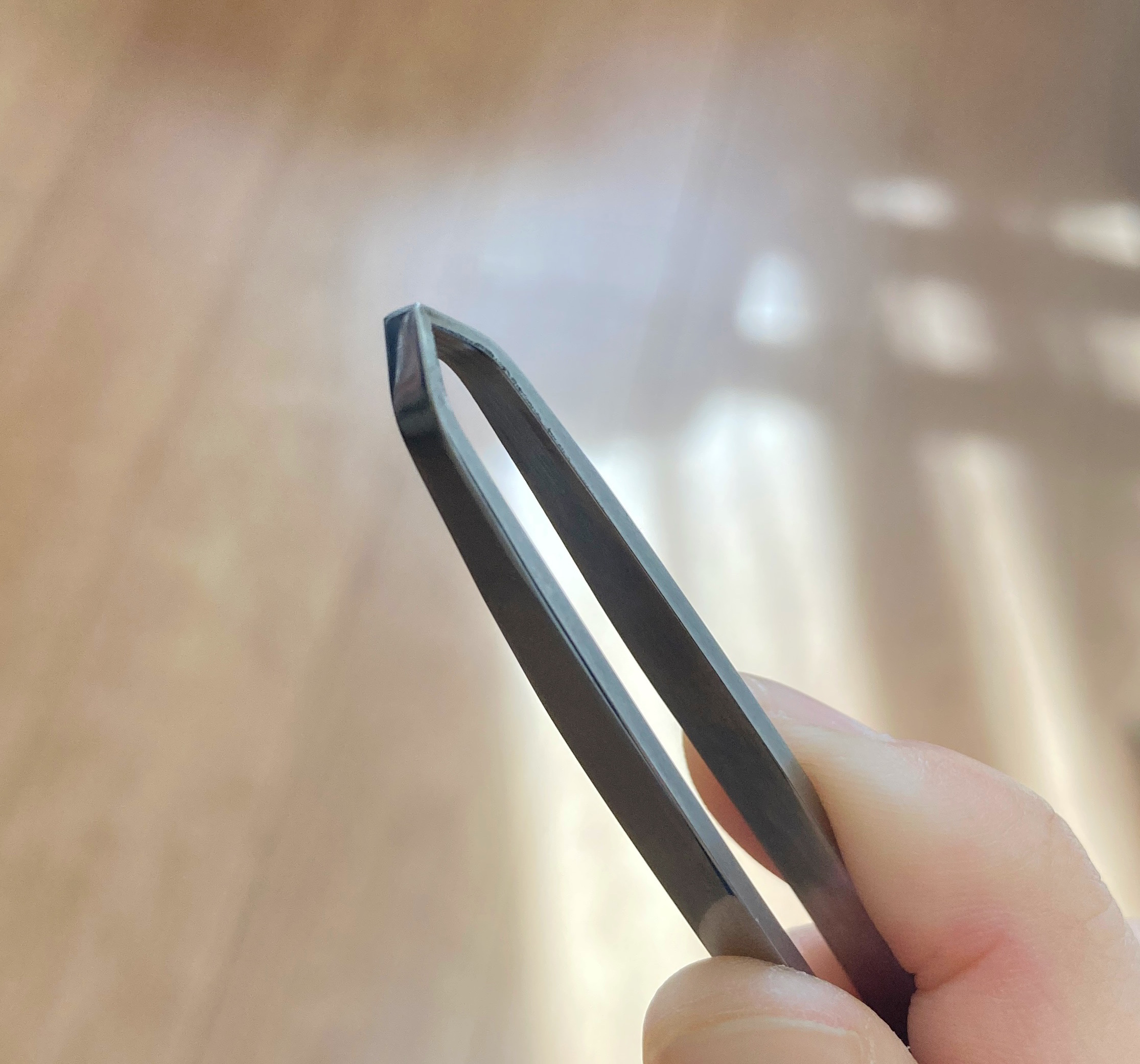 ロージーローザ 毛抜き（曲げ加工）のクチコミ「毛抜きはどれも一緒❓気になってロージローザの385円の毛抜きを購入‼️


⭐️ロージーローザ.....」（2枚目）