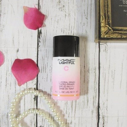 ライトフル C+ティンティッド プライマーSPF45(PA++++)/M・A・C/化粧下地を使ったクチコミ(4枚目)