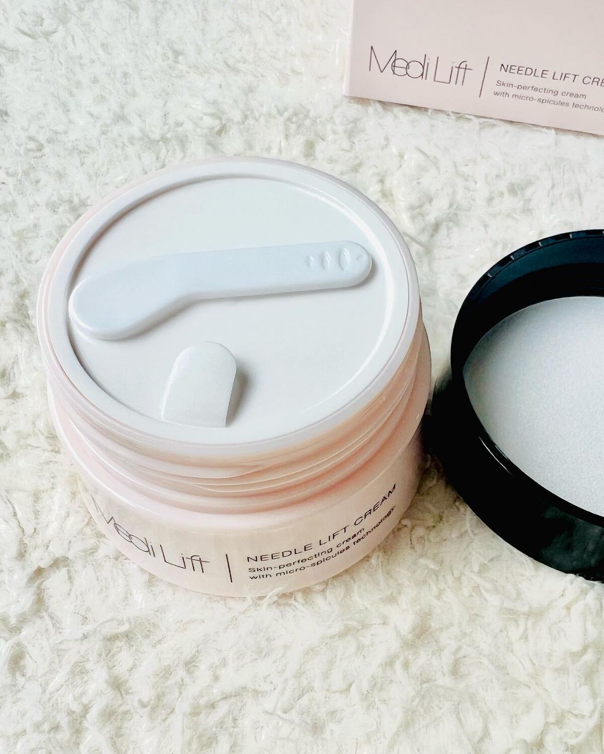 メディリフト ニードルリフトクリーム/YA-MAN TOKYO JAPAN/フェイスクリームを使ったクチコミ(2枚目)