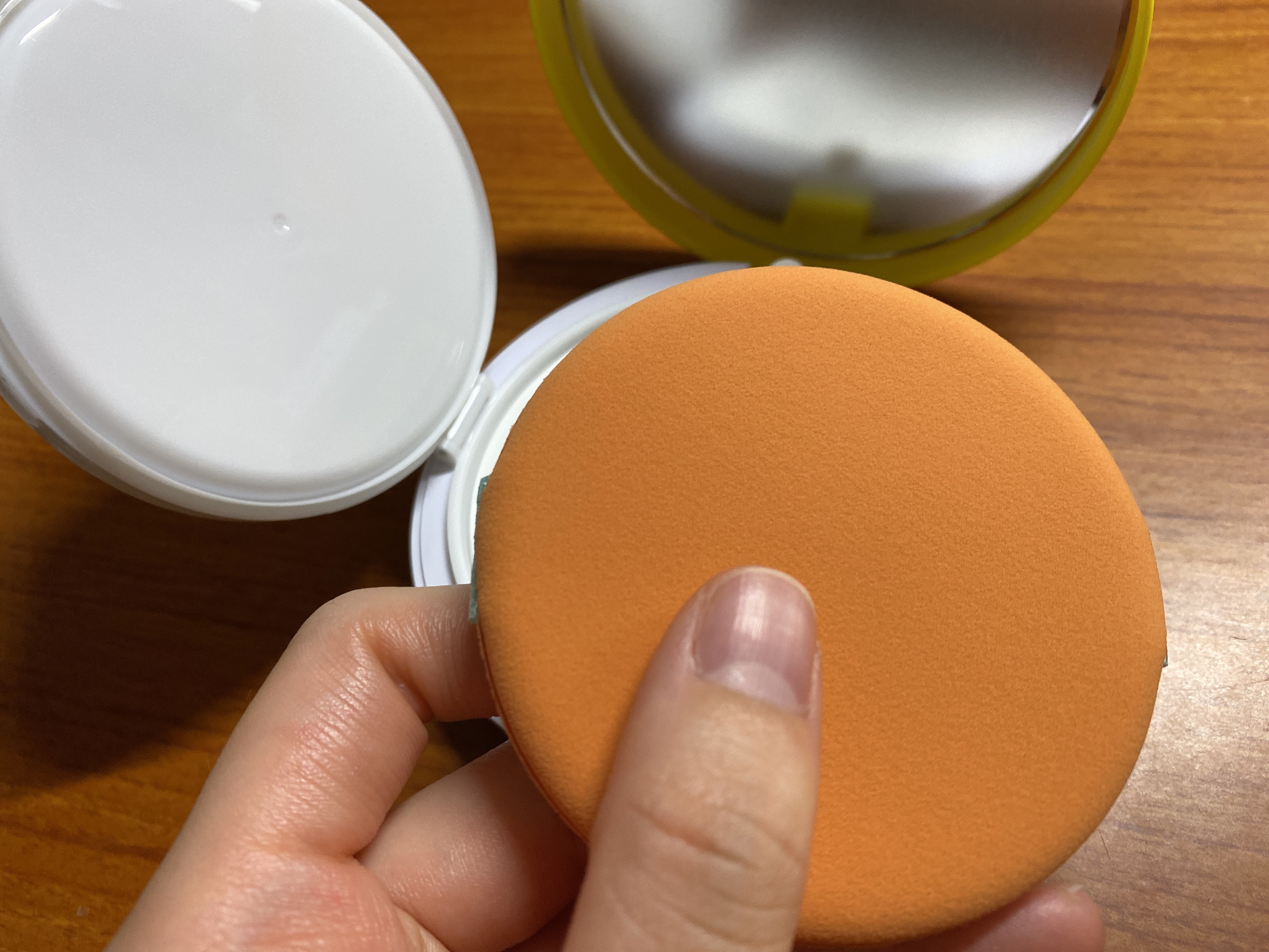 フジコあぶらとりウォーターパウダー/Fujiko/プレストパウダーを使ったクチコミ（3枚目）