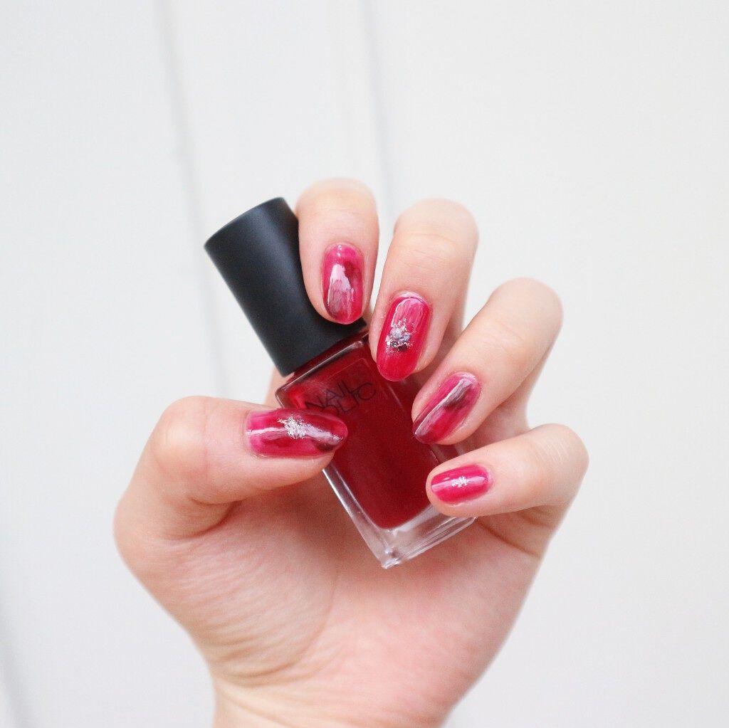 ネイルホリック Juicy color RD404/ネイルホリック/マニキュアを使ったクチコミ（2枚目）