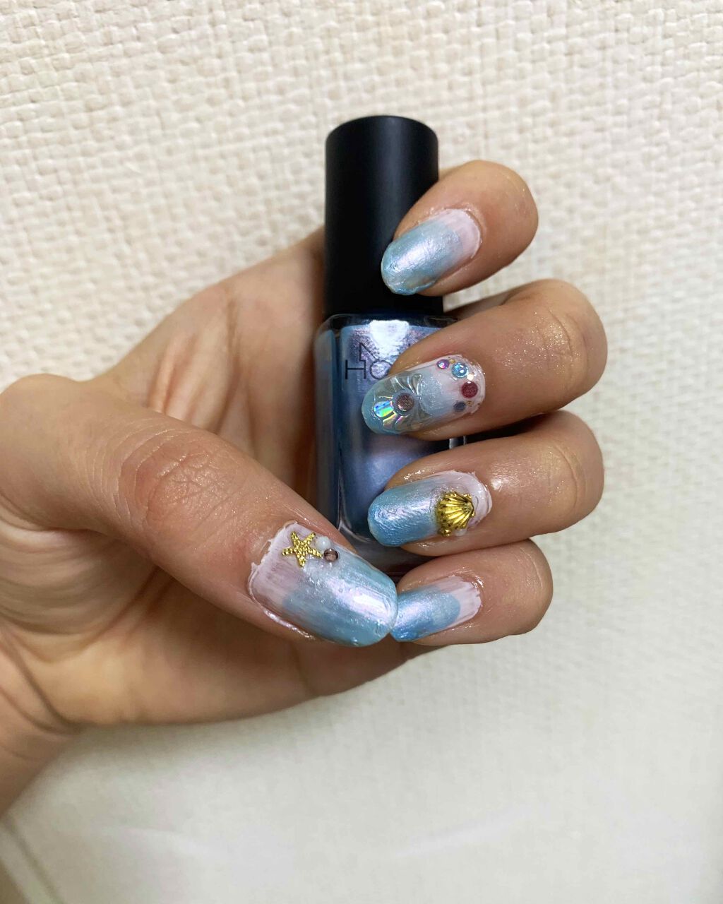 ネイルホリック Relaxing color WT044/ネイルホリック/マニキュアを使ったクチコミ（1枚目）