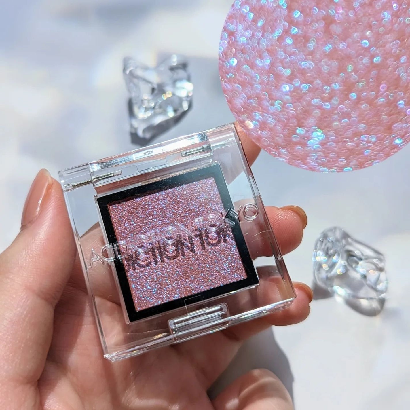 アディクション ザ アイシャドウ プリズム/ADDICTION/単色アイシャドウを使ったクチコミ(6枚目)