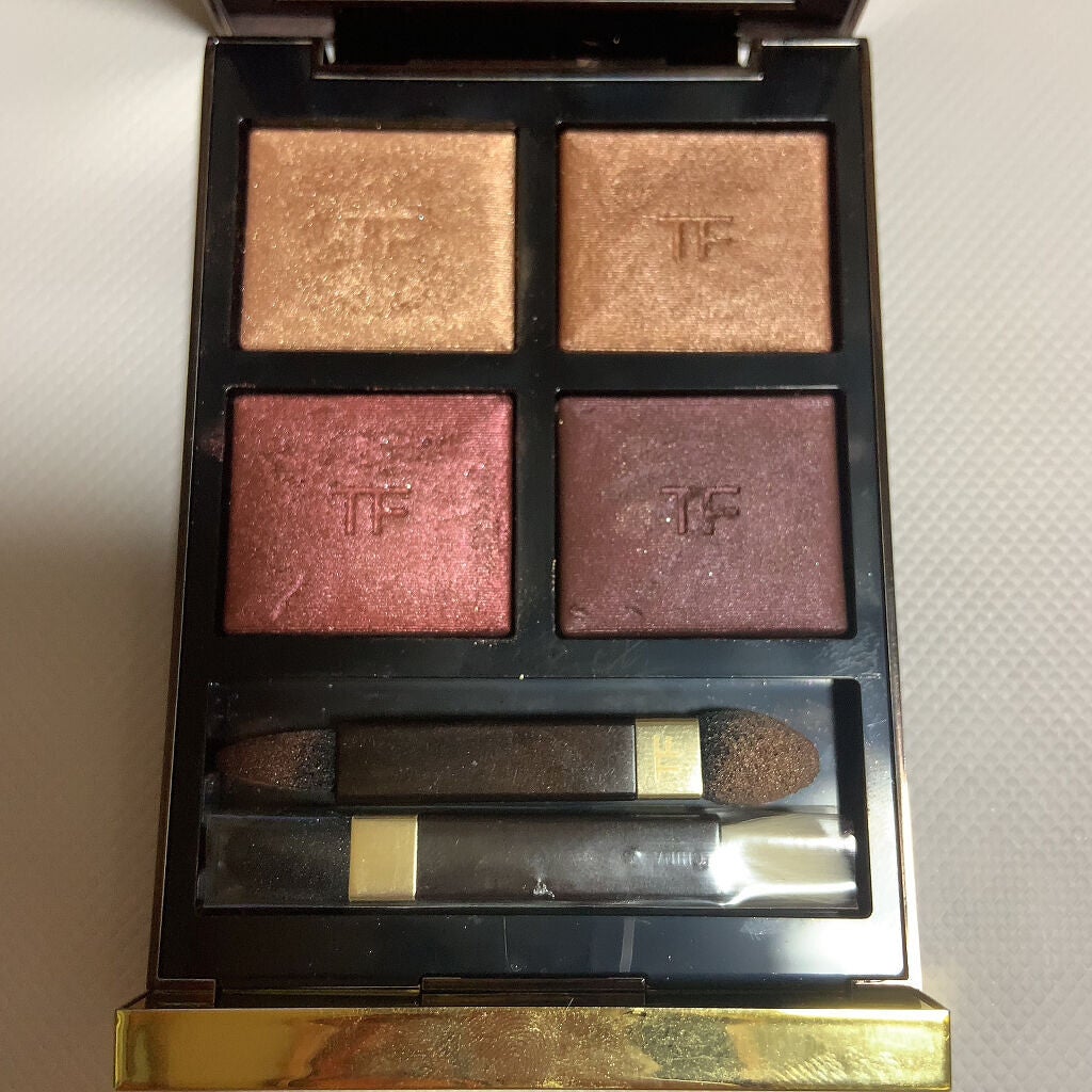 アイ カラー クォード/TOM FORD BEAUTY/アイシャドウパレットを使ったクチコミ(3枚目)