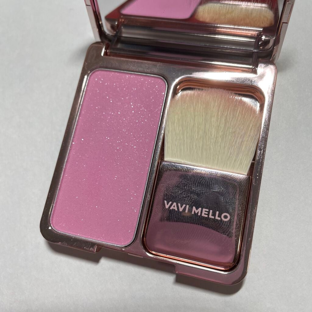 エンチャントグロウブラッシュ/VAVI MELLO/パウダーチークを使ったクチコミ(3枚目)