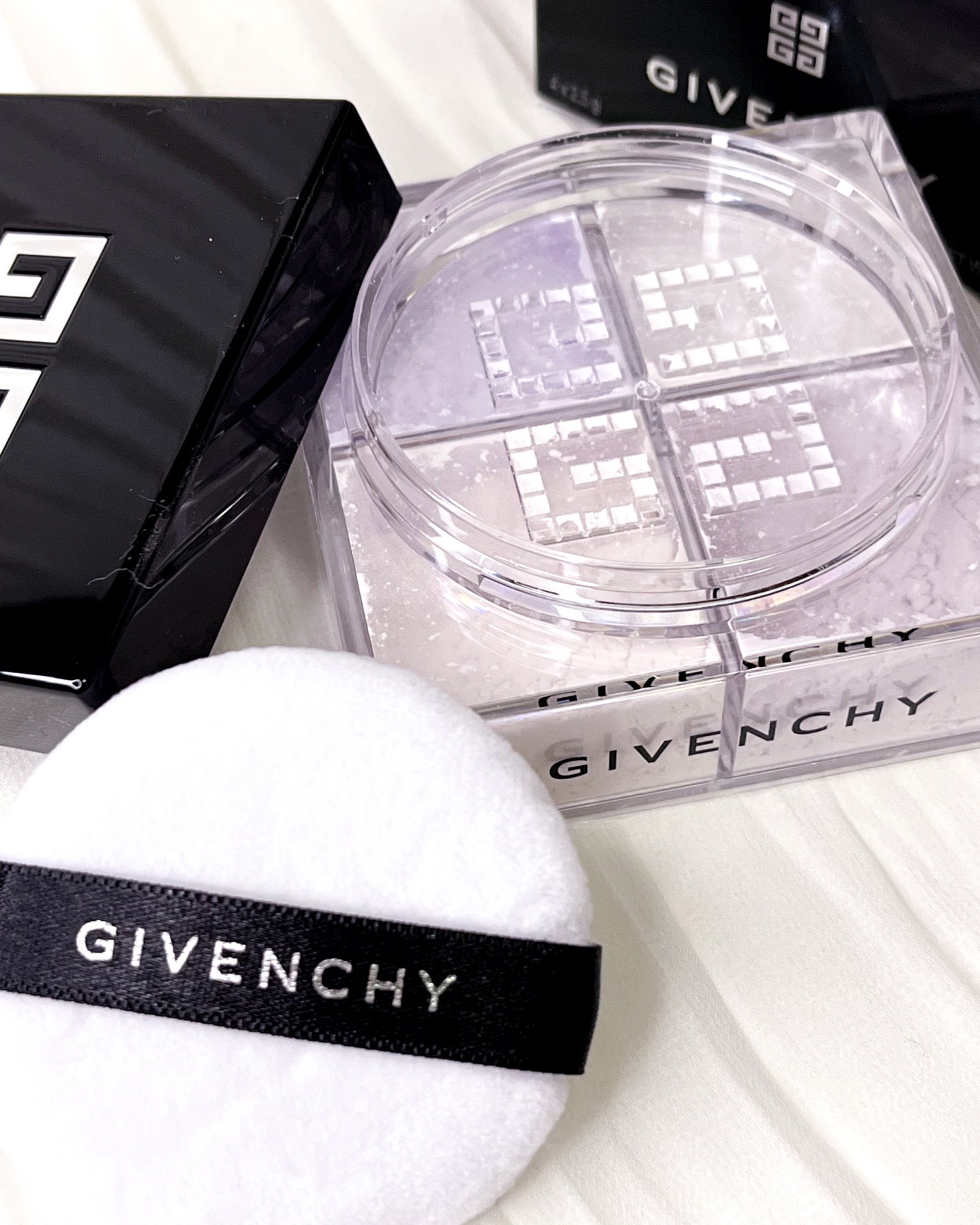 プリズム・リーブル/GIVENCHY/ルースパウダーを使ったクチコミ(2枚目)