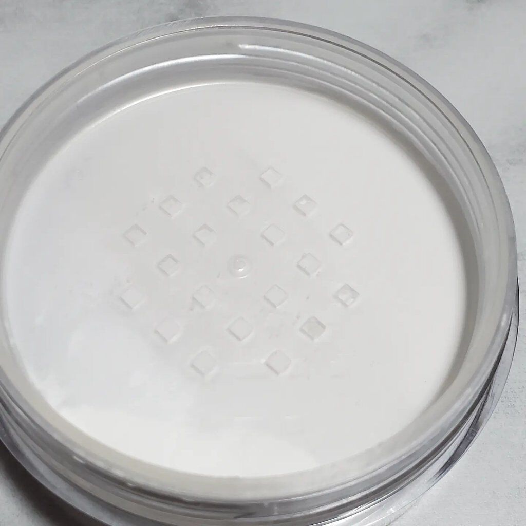 フィニッシングパウダー/Kirei&co./ルースパウダーを使ったクチコミ（2枚目）