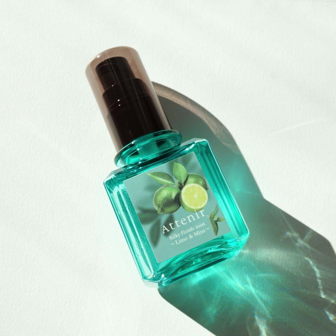 シルキーフィニッシュミスト ～ライム＆ミントの香り～/アテニア/ミスト状化粧水を使ったクチコミ（1枚目）