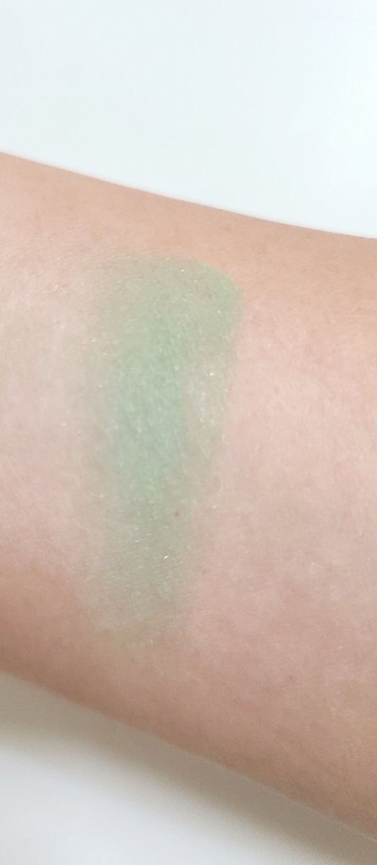 エンジェル ハート アイカラーズ 13 カームグリーン/エンジェルハート/単色アイシャドウを使ったクチコミ（3枚目）