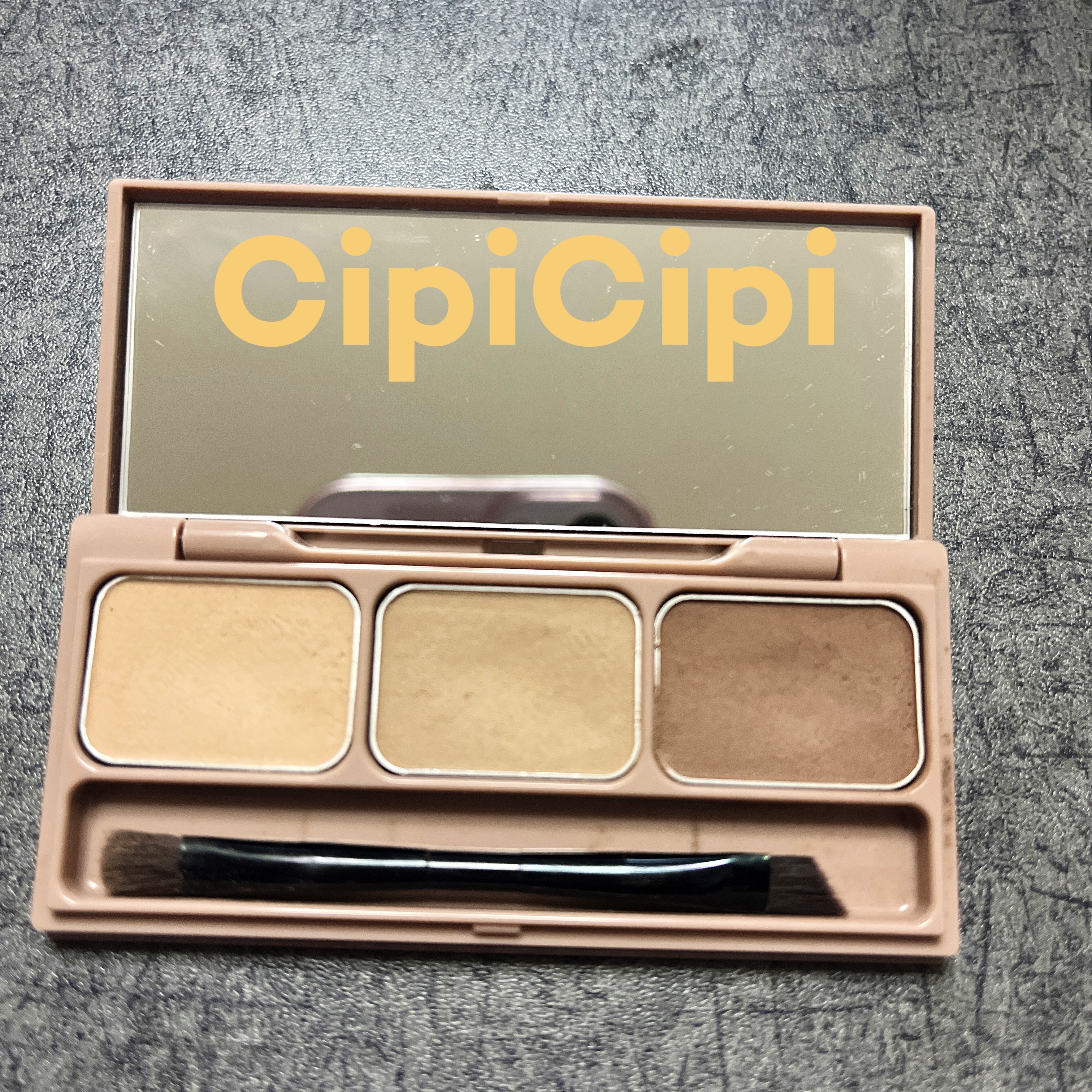 ブロウパウダー 01 All Brown/CipiCipi/パウダーアイブロウを使ったクチコミ（1枚目）