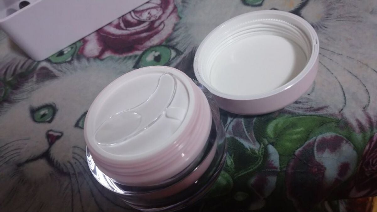 ピンクティーツリークリーム/APLIN/フェイスクリームを使ったクチコミ(2枚目)