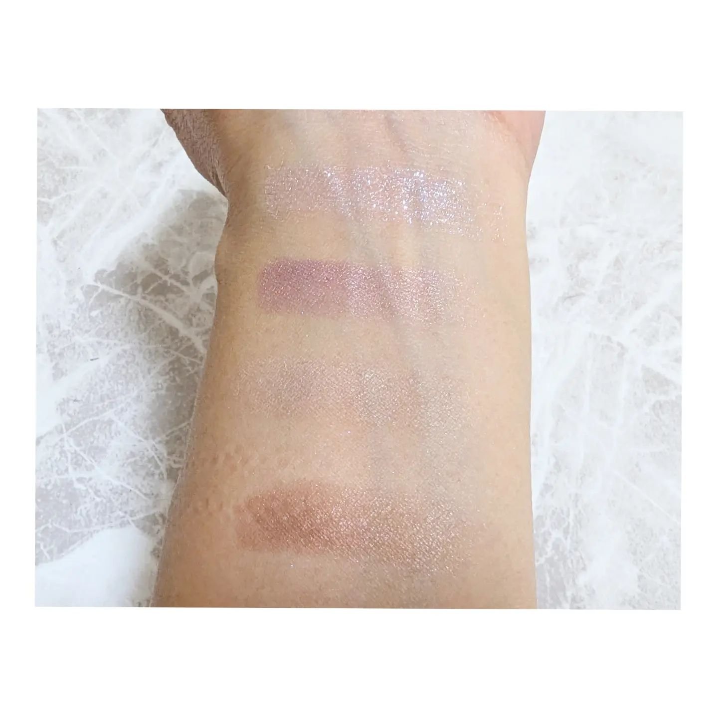 ブレンディングムードチーク/dasique/パウダーチークを使ったクチコミ（2枚目）