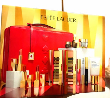 メークアップ コレクション 2019/ESTEE LAUDER/メイクアップキットを使ったクチコミ（1枚目）