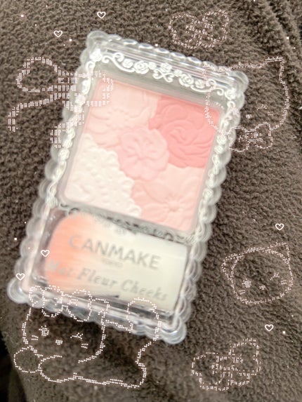 グロウフルールチークス/キャンメイク/パウダーチークを使ったクチコミ(1枚目)