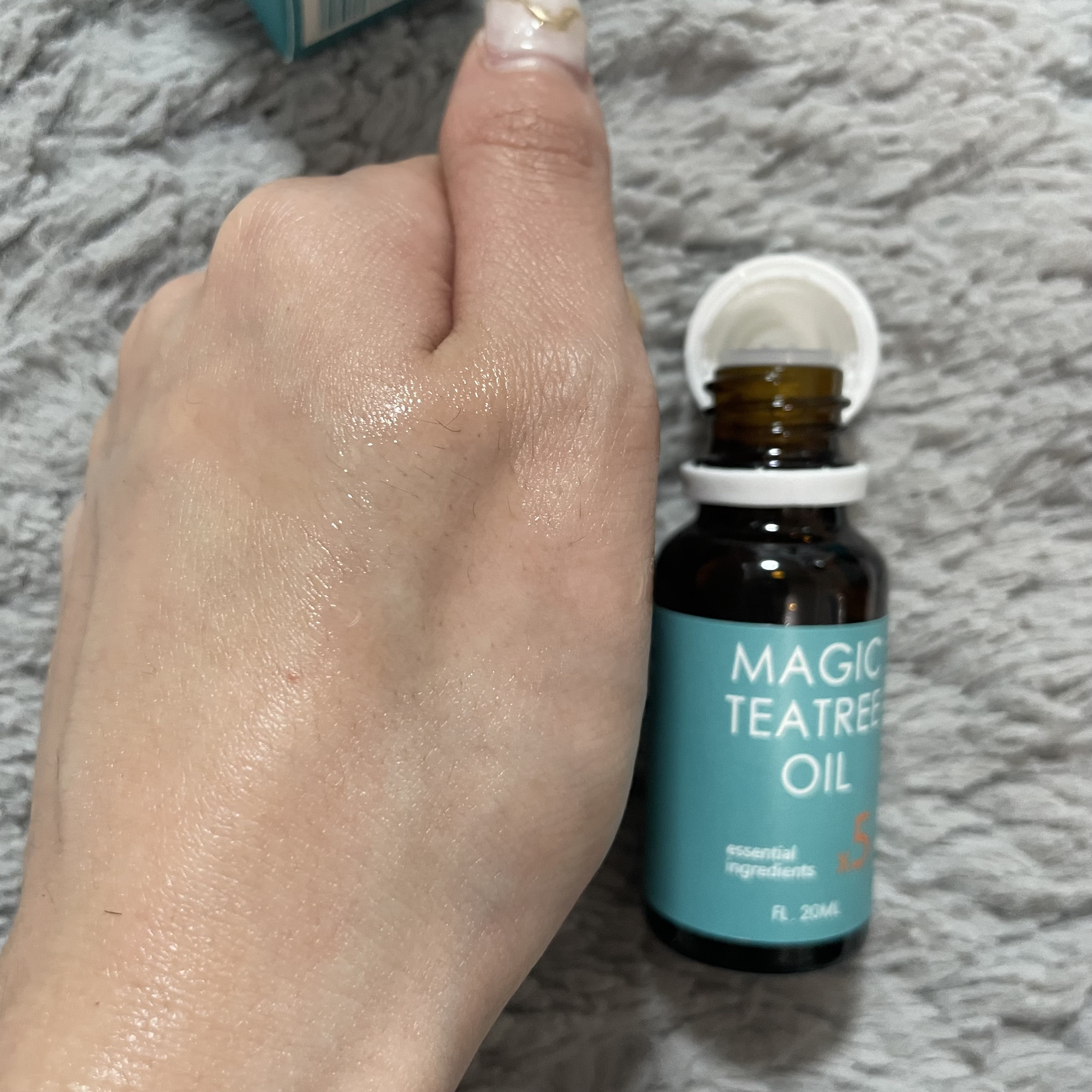 マジックティーツリーオイル/ブラン/フェイスオイルを使ったクチコミ（3枚目）