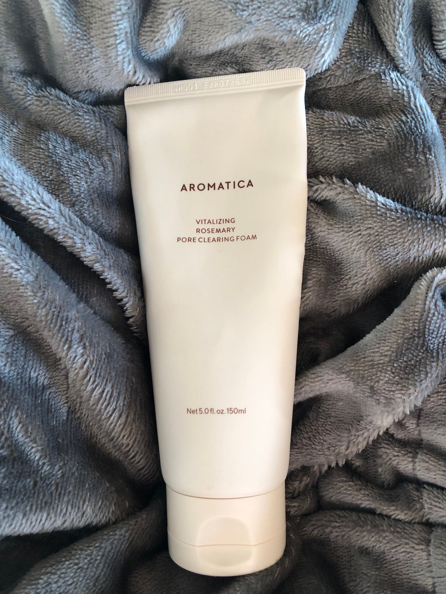 バイタライジング ローズマリーポアクレンジングフォーム/AROMATICA/洗顔フォームを使ったクチコミ(1枚目)