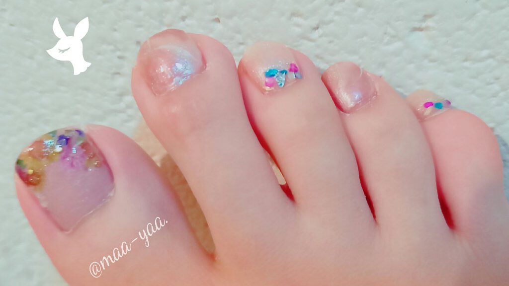 カラフルネイルズ/キャンメイク/マニキュアを使ったクチコミ（2枚目）