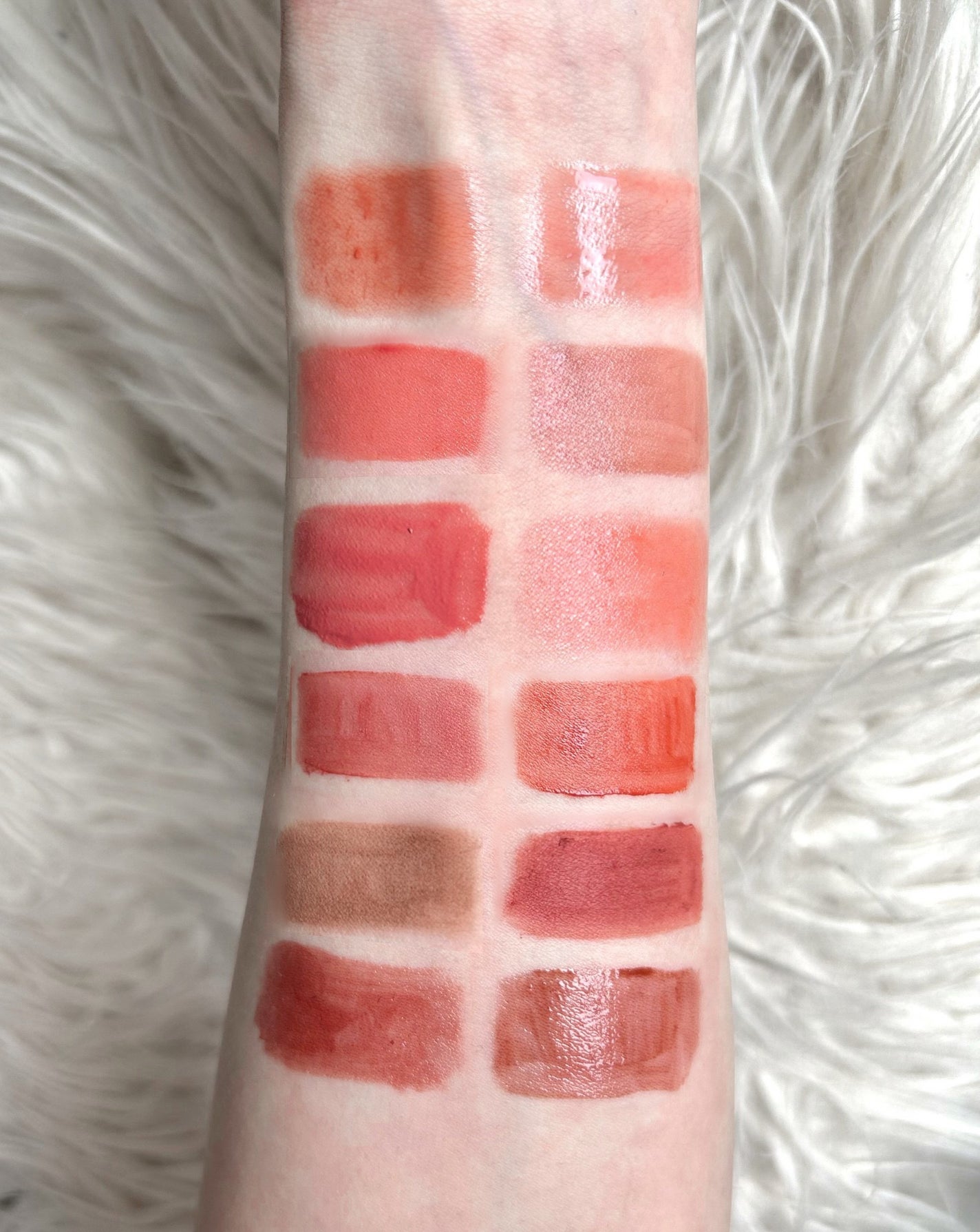 ルージュ ヴォリュプテ シャイン/YVES SAINT LAURENT BEAUTE/口紅を使ったクチコミ(2枚目)