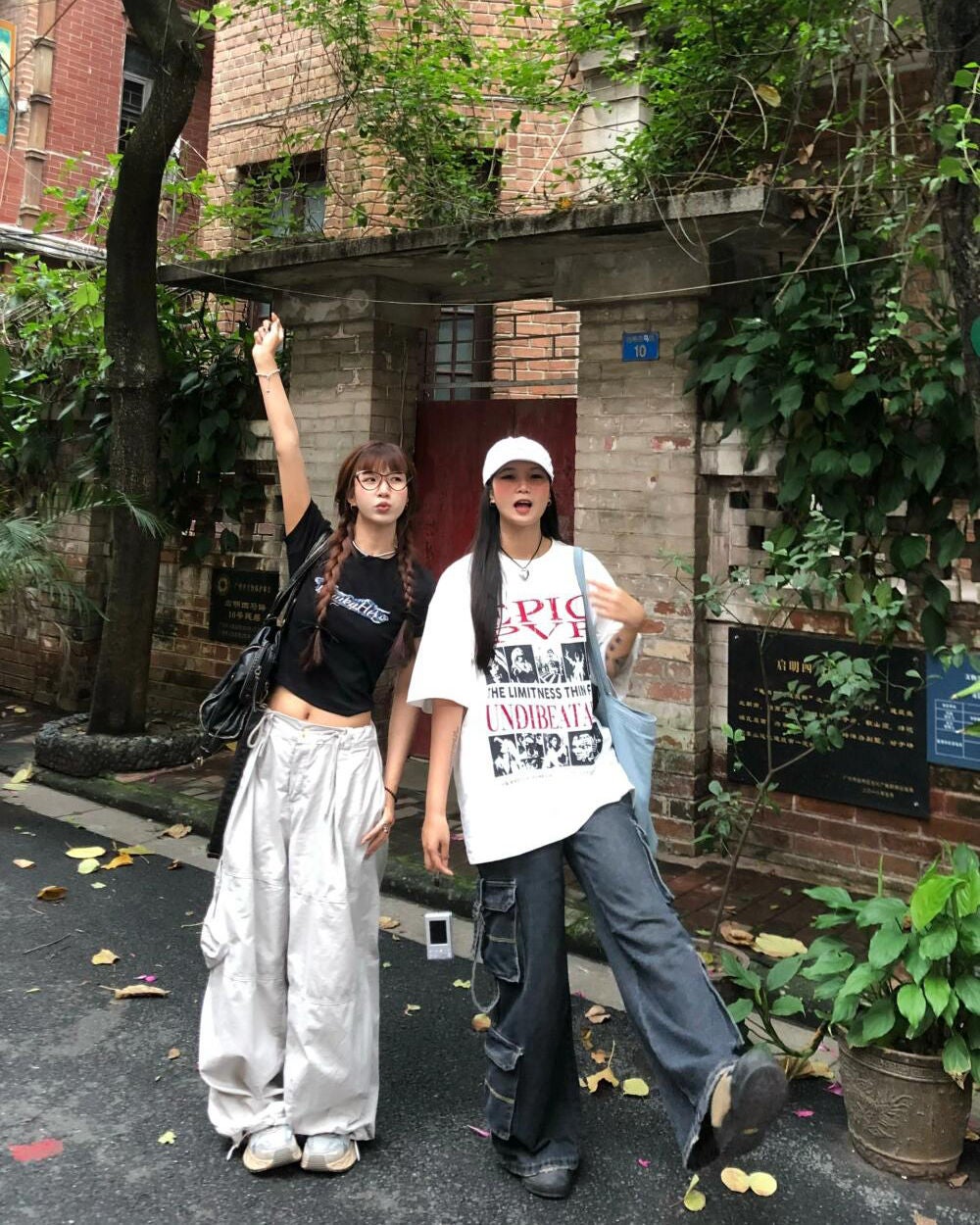 ひとみ on LIPS 「即座に応じる友情はとても楽しいです#コーデ#韓国雑貨#韓国コー..」(4枚目)