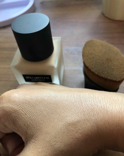 ペタル 55 ファンデーション ブラシ/shu uemura/メイクブラシを使ったクチコミ(3枚目)