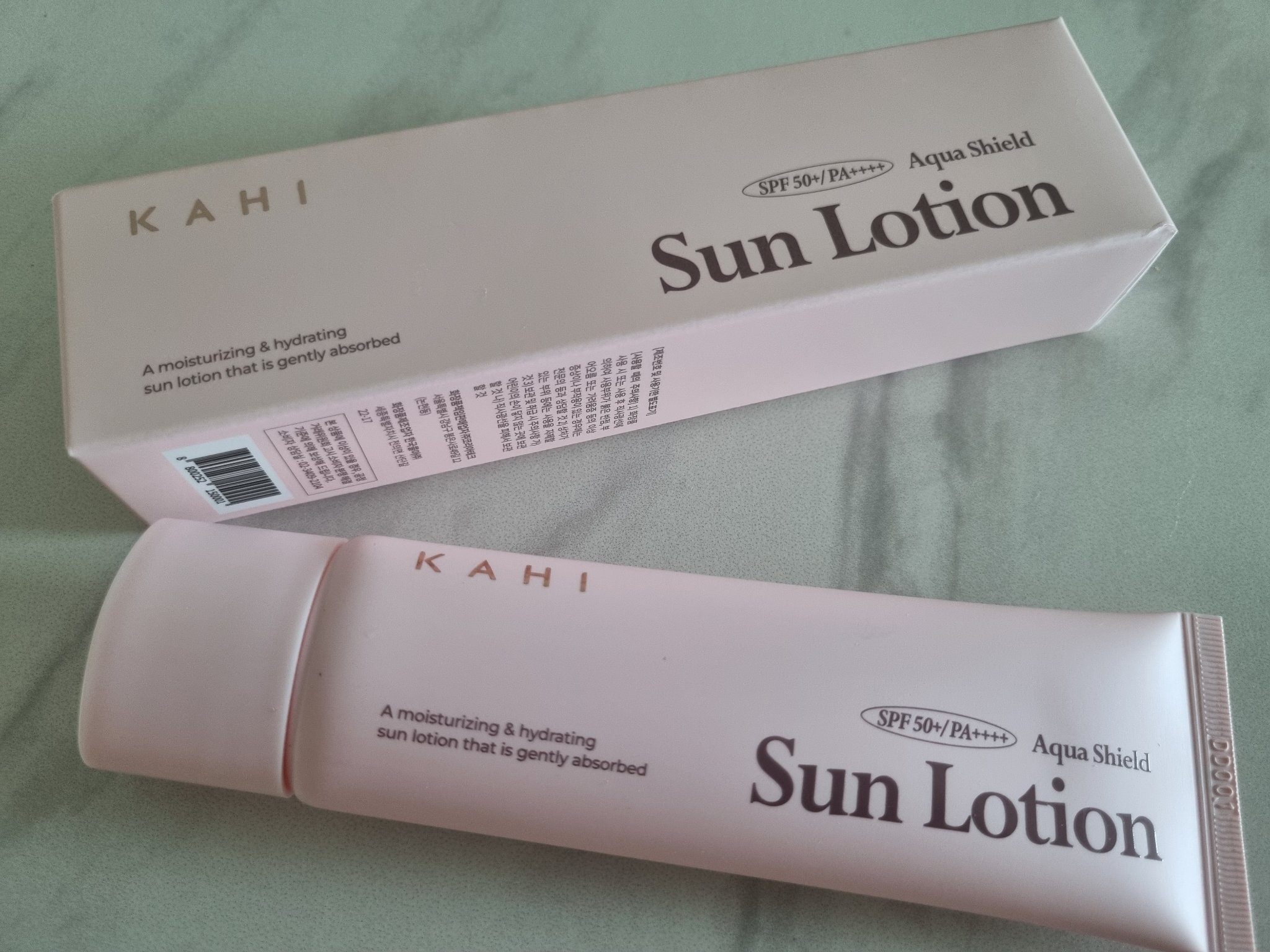 アクアシールド日焼け止めローション/KAHI/日焼け止めローションを使ったクチコミ（1枚目）