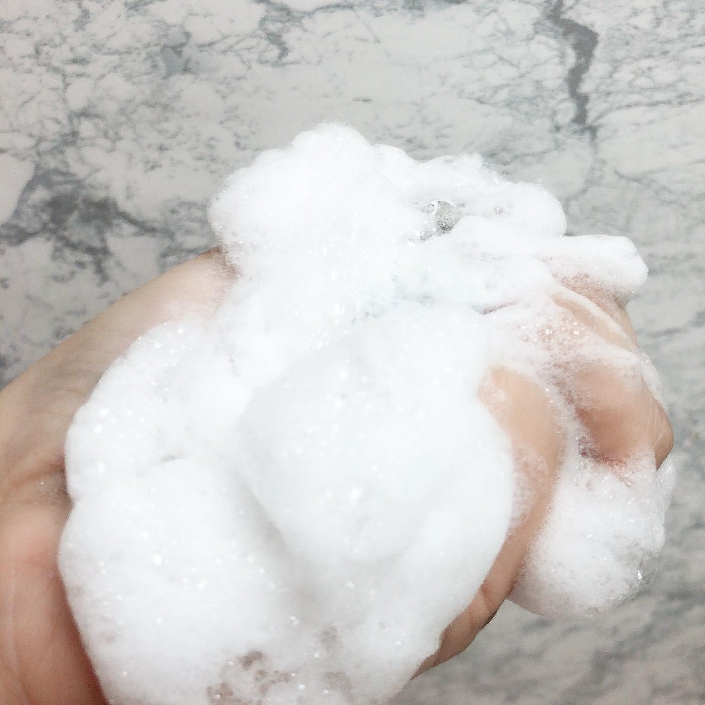 ボディウォッシュ プレミアム モイスチャーケア/ダヴ/ボディソープを使ったクチコミ(2枚目)