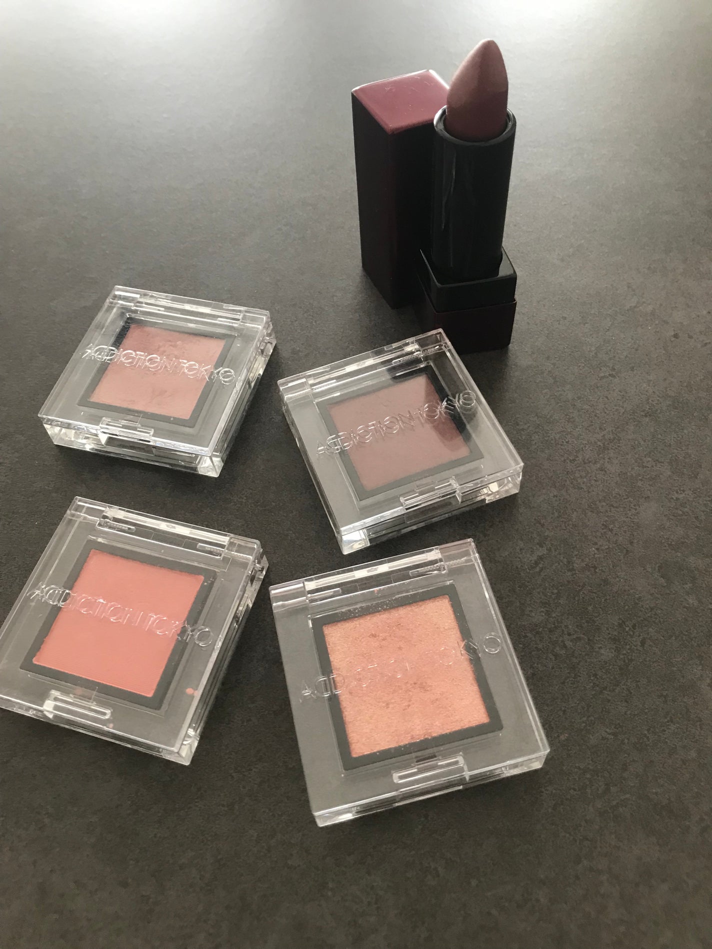 アディクション ザ アイシャドウ スパークル/ADDICTION/単色アイシャドウを使ったクチコミ(1枚目)