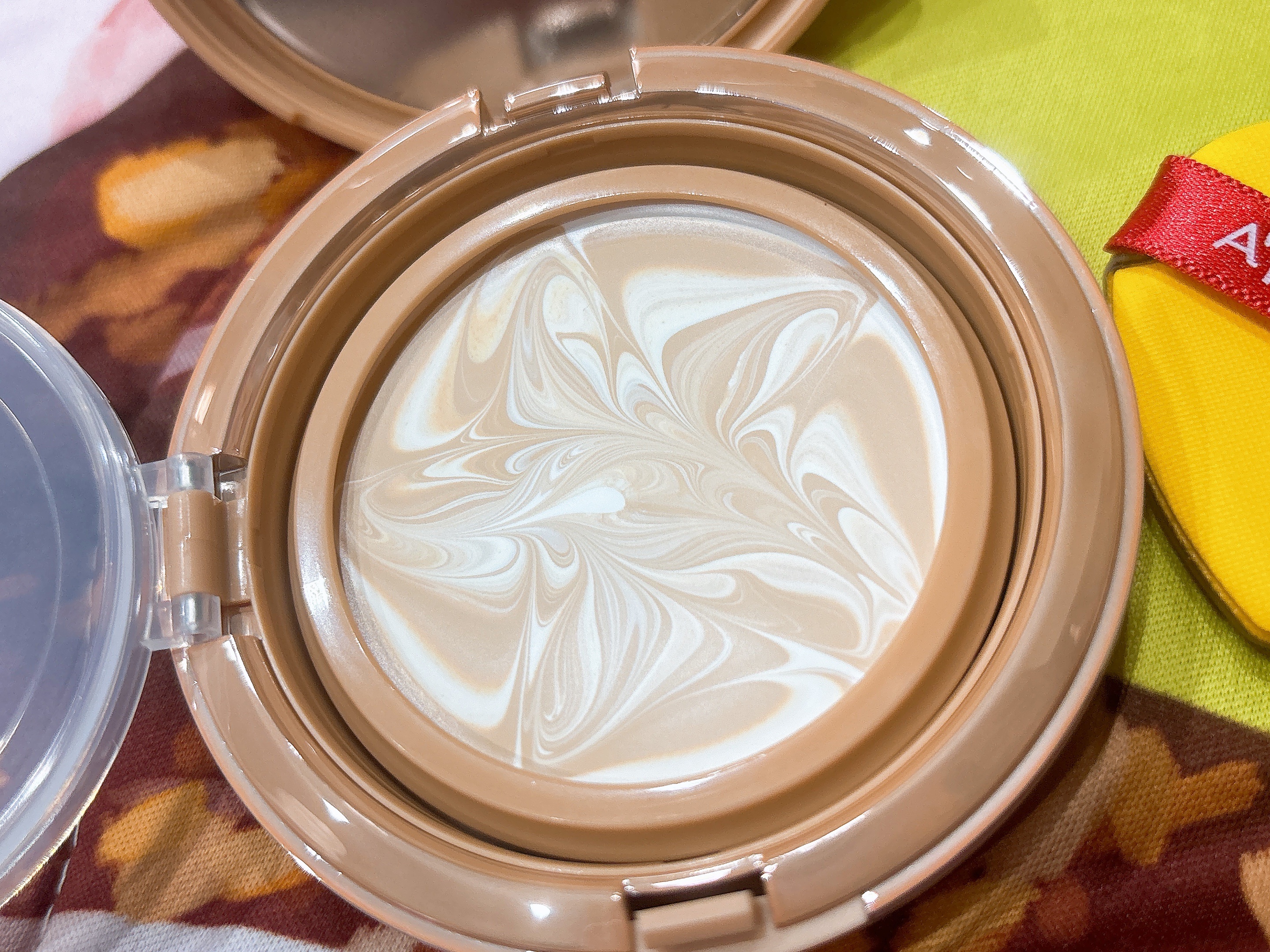 ジューシーパン スキンケアプライマー/A’pieu/化粧下地を使ったクチコミ（3枚目）