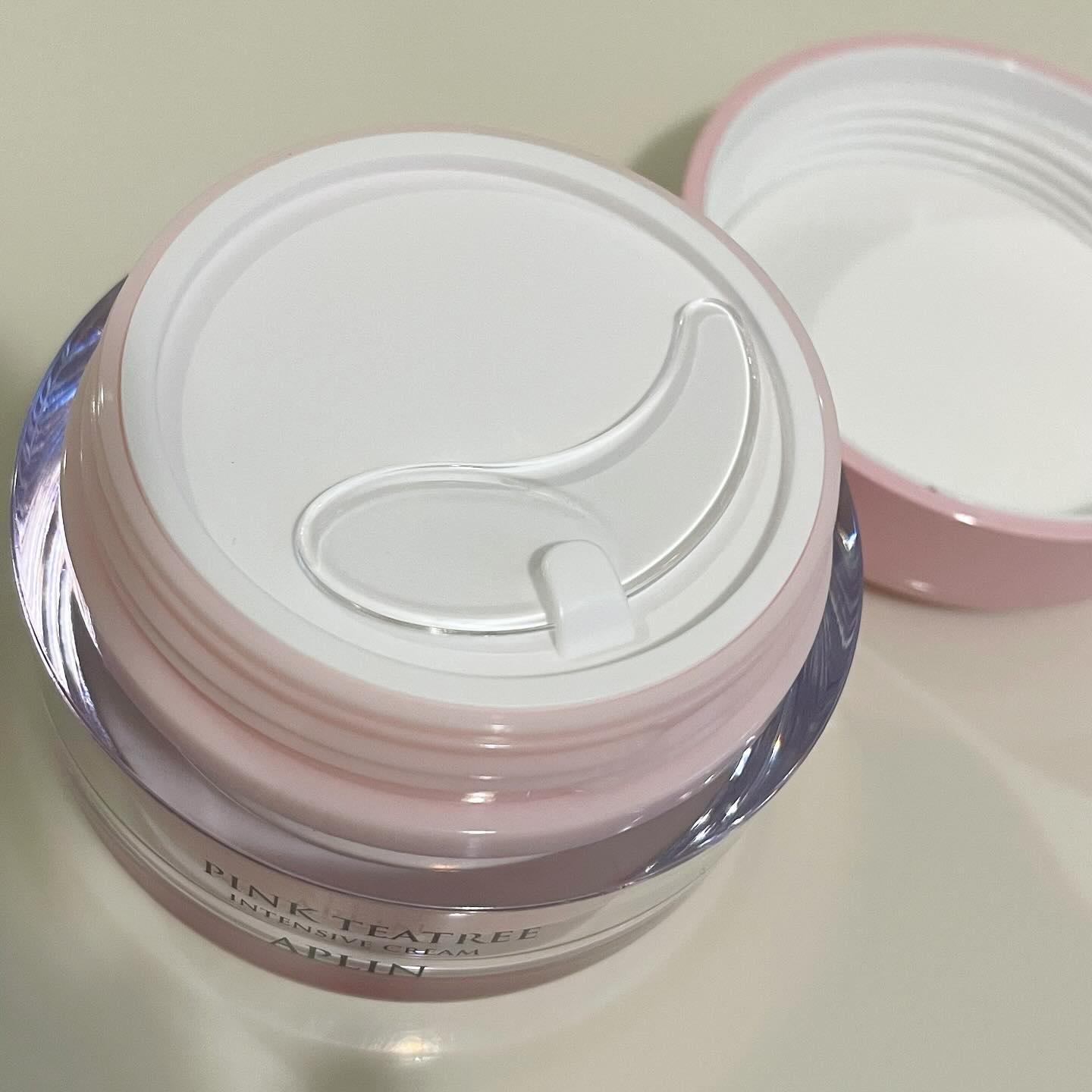 ピンクティーツリークリーム/APLIN/フェイスクリームを使ったクチコミ（3枚目）