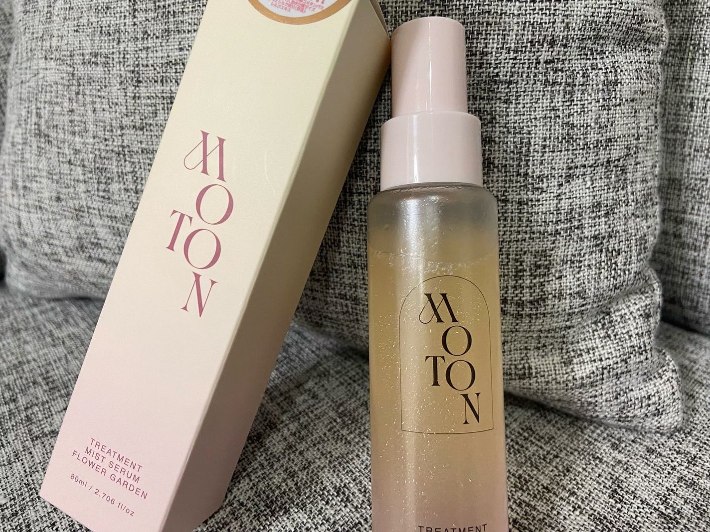 MOTON トリートメントミストセラム フラワーガーデン/MOTON/ヘアミストを使ったクチコミ(2枚目)