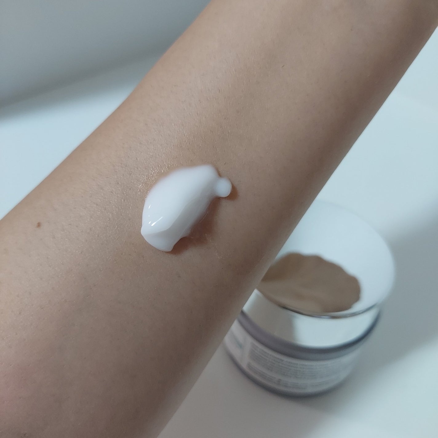 フレッシュリージュースドビタミンEマスク(90g)/Klairs/フェイスクリームを使ったクチコミ(3枚目)