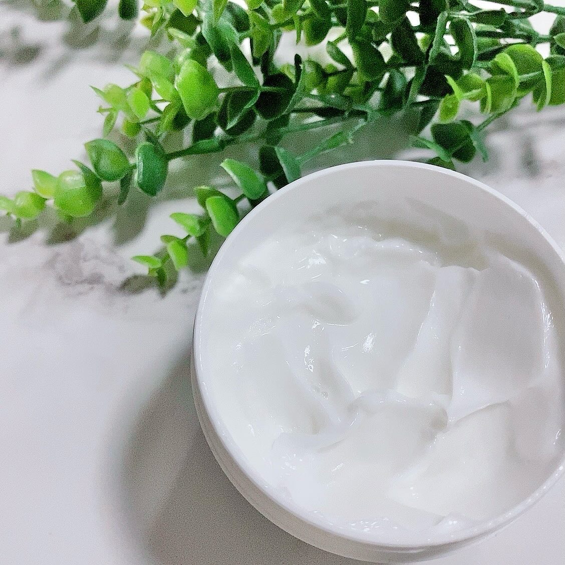 ダヴ クリームボディウォッシュ コンフォートモイスチャー/ダヴ/ボディソープを使ったクチコミ（2枚目）