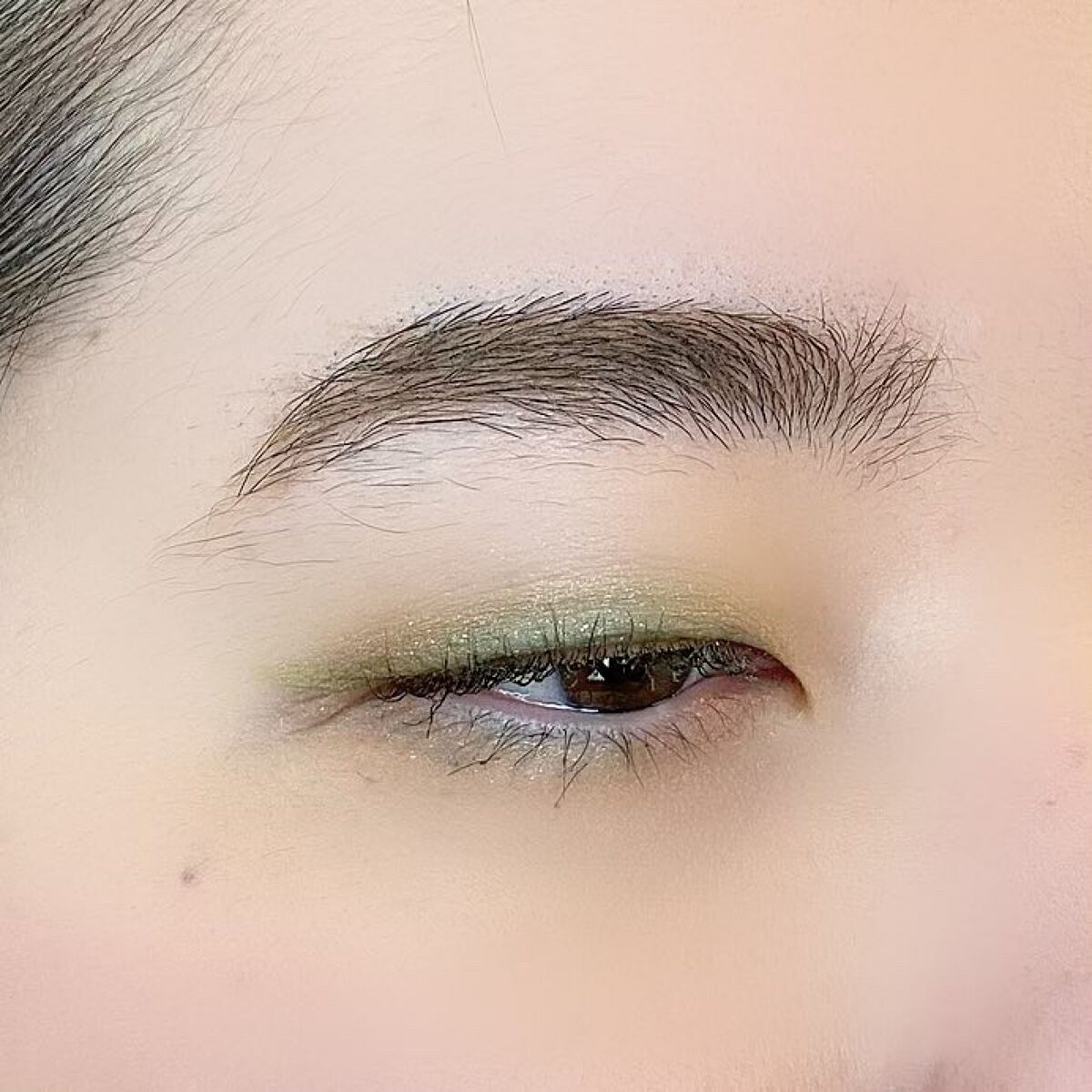 ラズル アイカラー/エレガンス ラズル /単色アイシャドウを使ったクチコミ（3枚目）