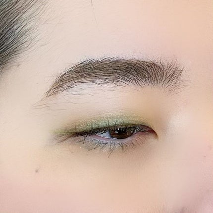 ラズル アイカラー 10 Light ray/エレガンス ラズル /単色アイシャドウの画像