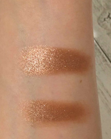 CLARINS モノアイシャドウ SPのクチコミ「クラランス
モノアイシャドウ SP   102 ピーチガール🍑
(限定)
2019.05.2.....」(3枚目)