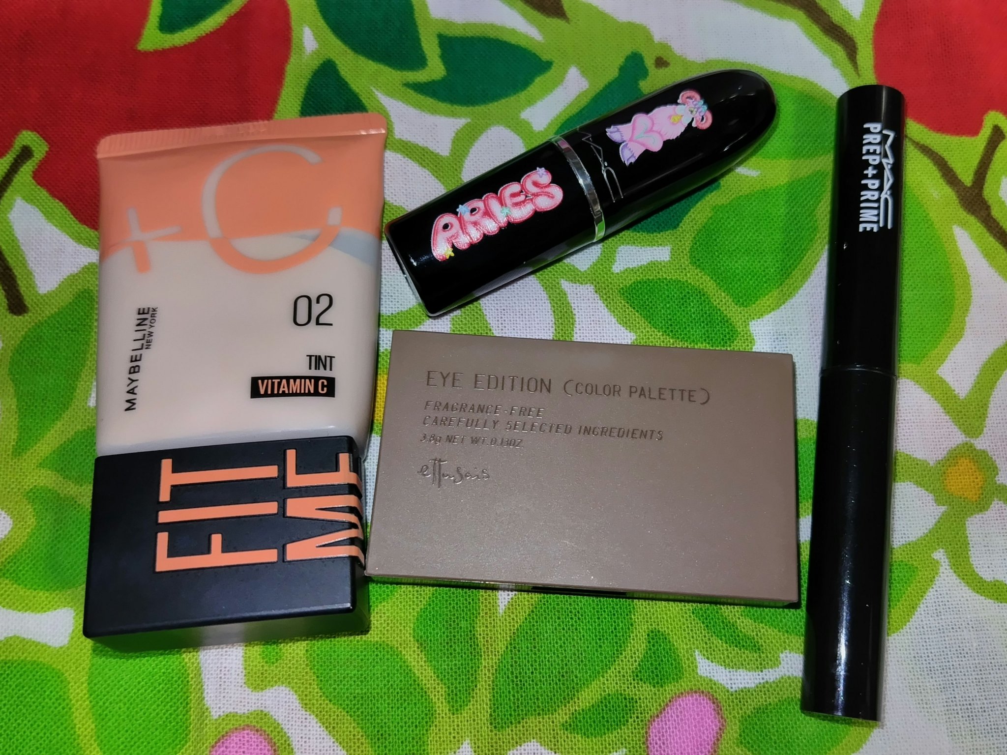 ラスターガラス リップスティック ローカル セレブ/M・A・C/口紅を使ったクチコミ（1枚目）