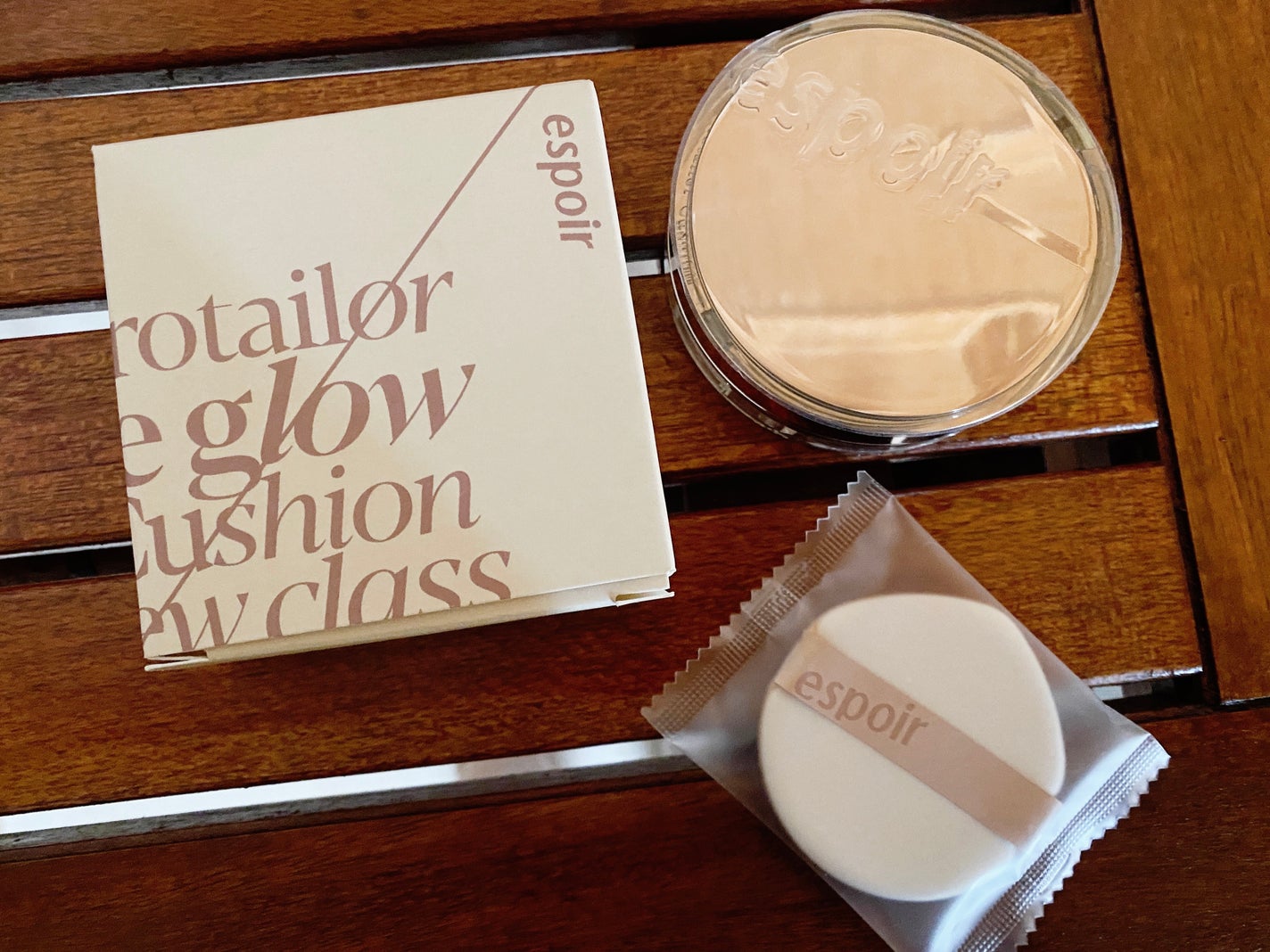 プロテーラービーグロウクッション ニュークラス/espoir/クッションファンデーションを使ったクチコミ(1枚目)