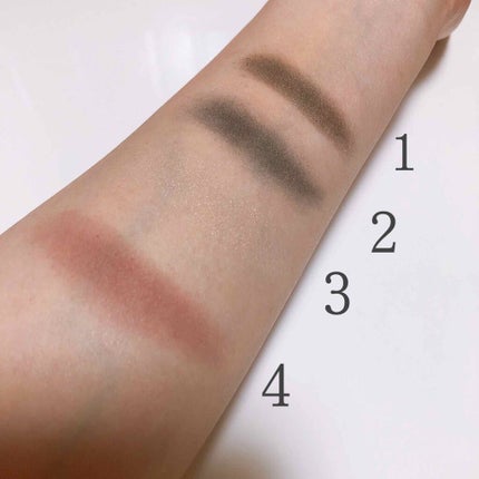 クアトロアイパレット/DAZZSHOP/アイシャドウパレットを使ったクチコミ(3枚目)