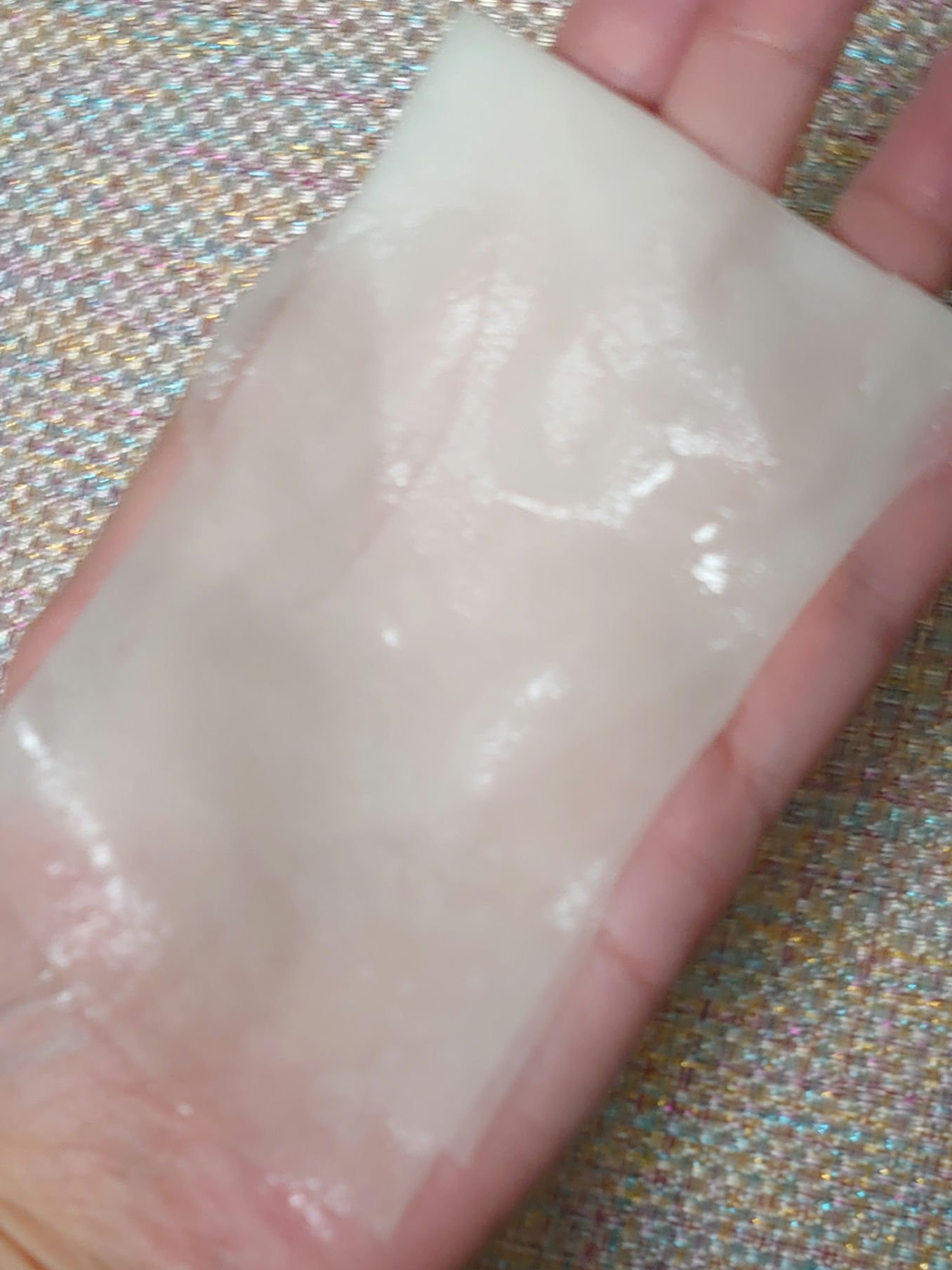 SNP ダイヤモンドブライトニングアンプルマスクのクチコミ「使い心地は悪くないんだけど……。
個人的には致命的な欠点ありのフェイスマスク。

■SNP
ダ.....」（2枚目）