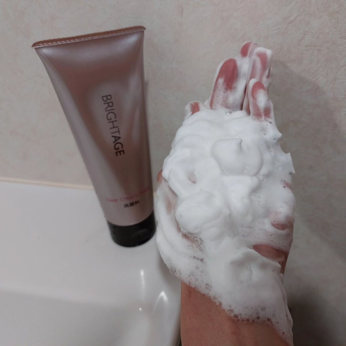 クリア クリーミーウォッシュ/BRIGHTAGE/洗顔フォームを使ったクチコミ（3枚目）