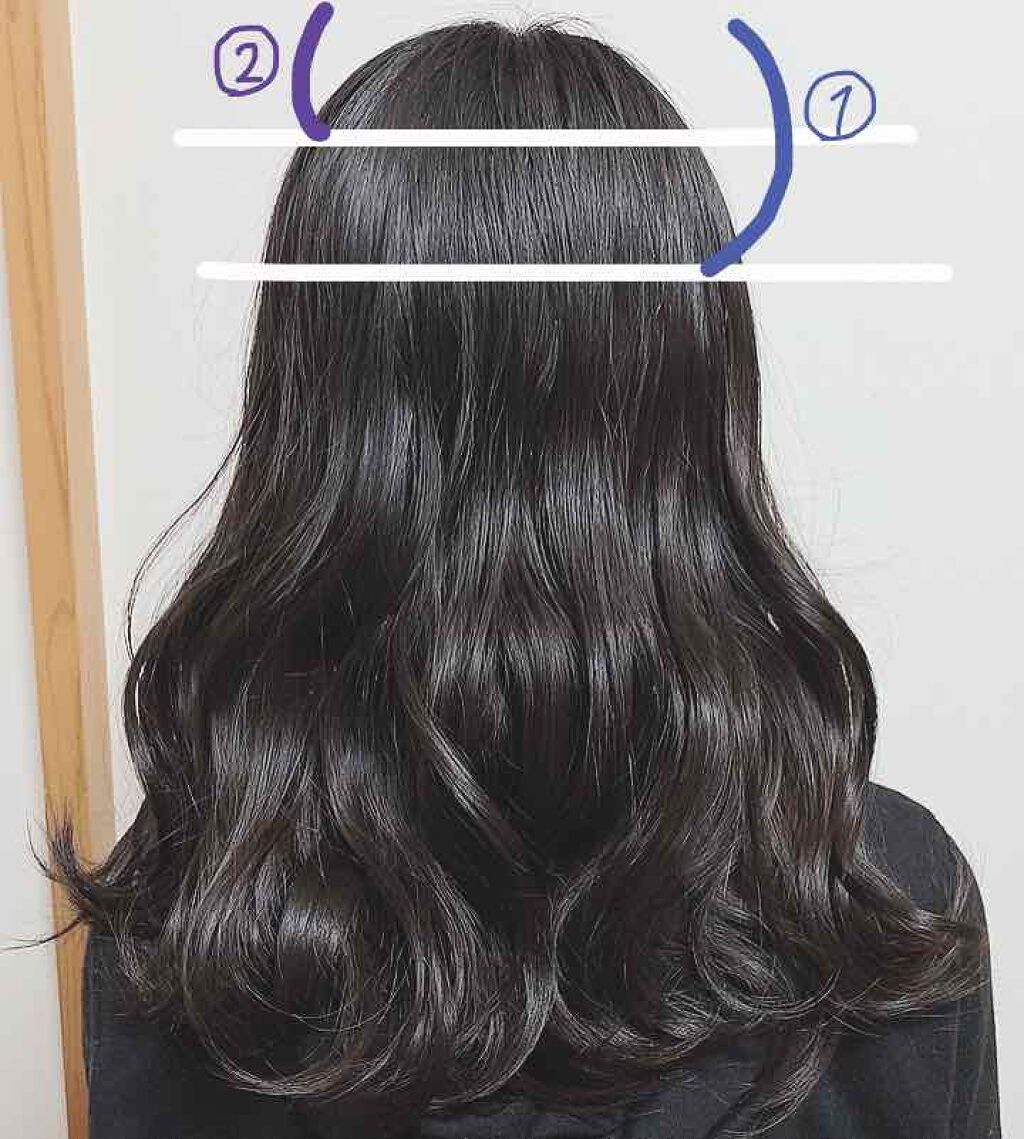 彩花 on LIPS 「妹の髪でウェーブ巻きしてみました①髪の毛を上下3つに分ける※写..」(2枚目)