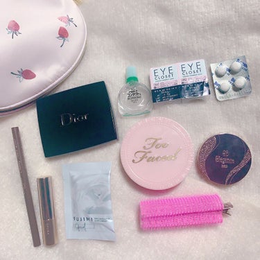 トゥー フェイスド プライムド & ポアレス スキンスムージング プレストパウダー/Too Faced/プレストパウダーを使ったクチコミ（2枚目）