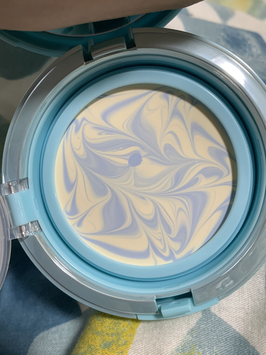 ジューシーパン スキンケアプライマー/A’pieu/化粧下地を使ったクチコミ（3枚目）