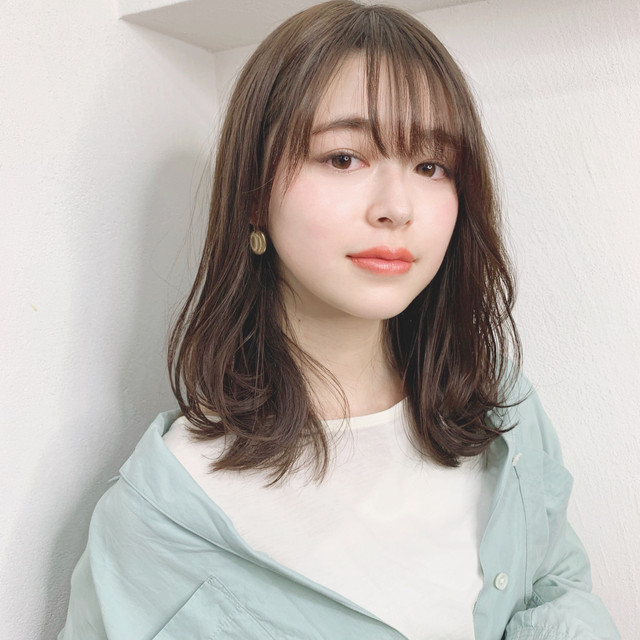 「この春のおでかけにぴったりな"桜色リップ"でお花見を満喫しちゃお」の画像（#607891）