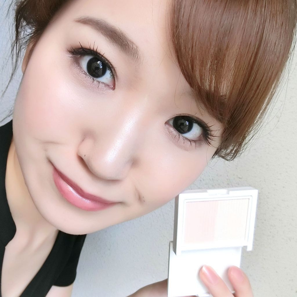 ミネラルシルクハイライトヴェール/ヴァントルテ/プレストパウダーを使ったクチコミ(3枚目)