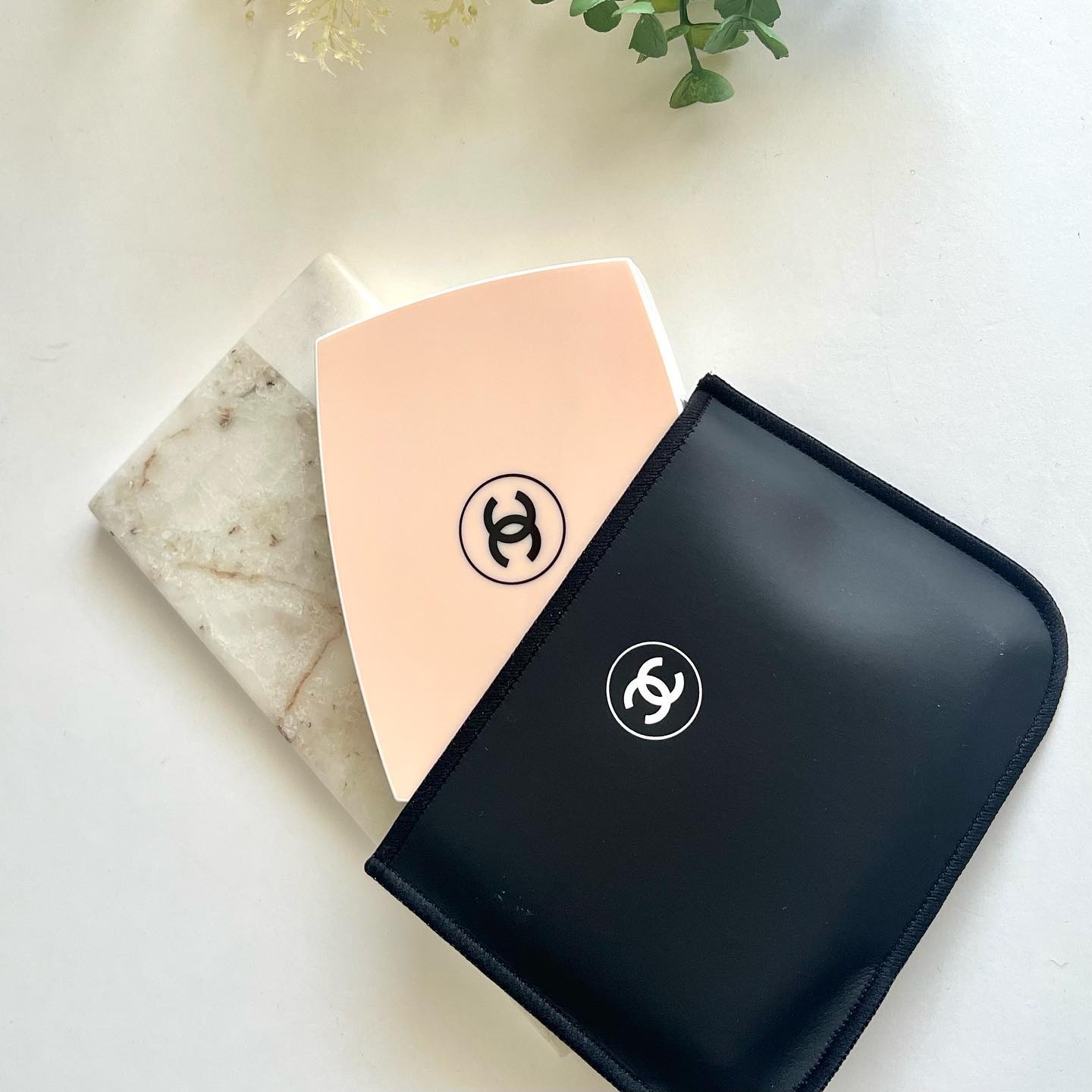 ル ブラン ブライトニング コンパクト SPF25/PA+++ /CHANEL/パウダーファンデーションを使ったクチコミ（2枚目）