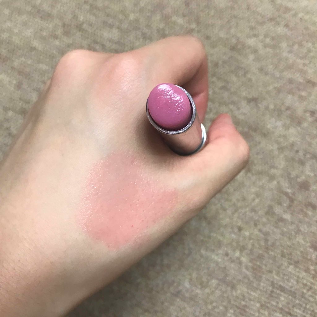 【旧】ディオール アディクト リップ グロウ/Dior/リップケアを使ったクチコミ（2枚目）