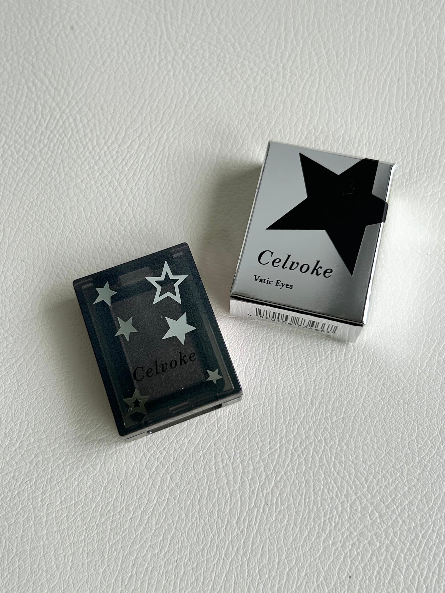 ヴァティック アイズ/Celvoke/単色アイシャドウを使ったクチコミ(5枚目)